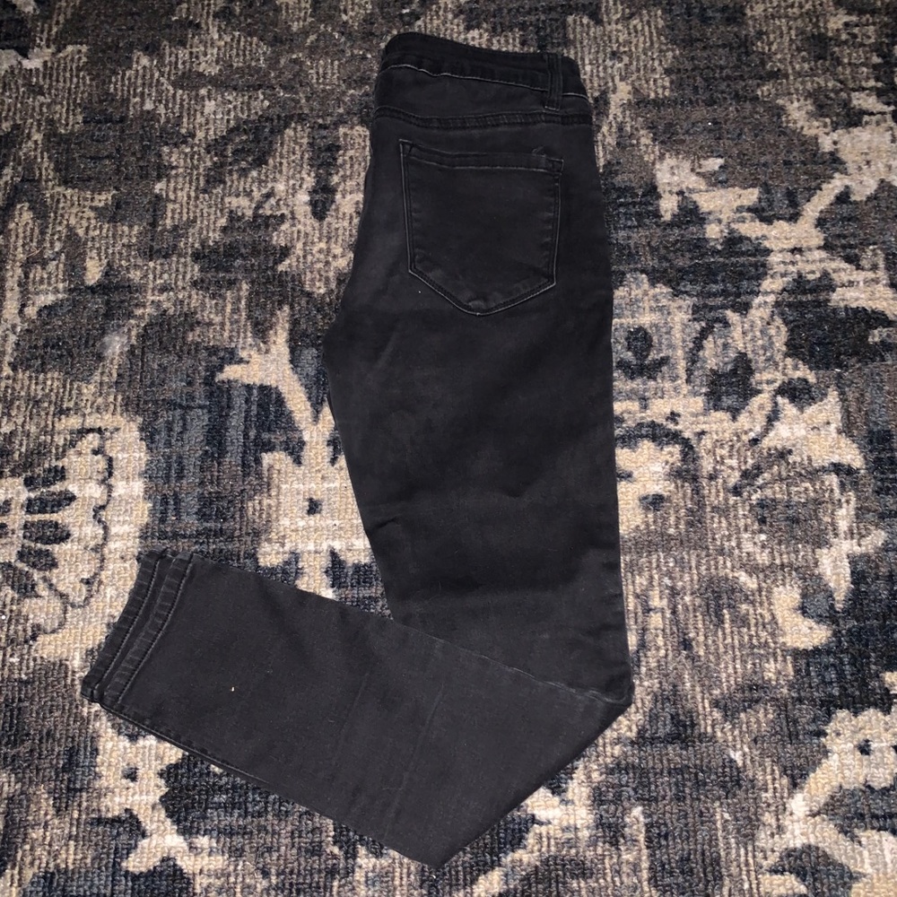 Refuge Black Skinny Jeans!!